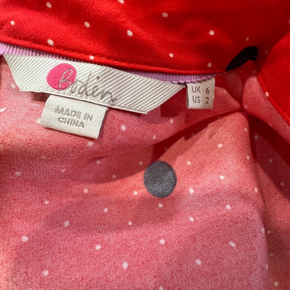 Boden Women's Armelle Red Dot Blouse, 3/4 Length Sleeve, Mock Neck, Size 2 - Picture 12 of 14